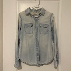 Light wash, chambray, long sleeve button up